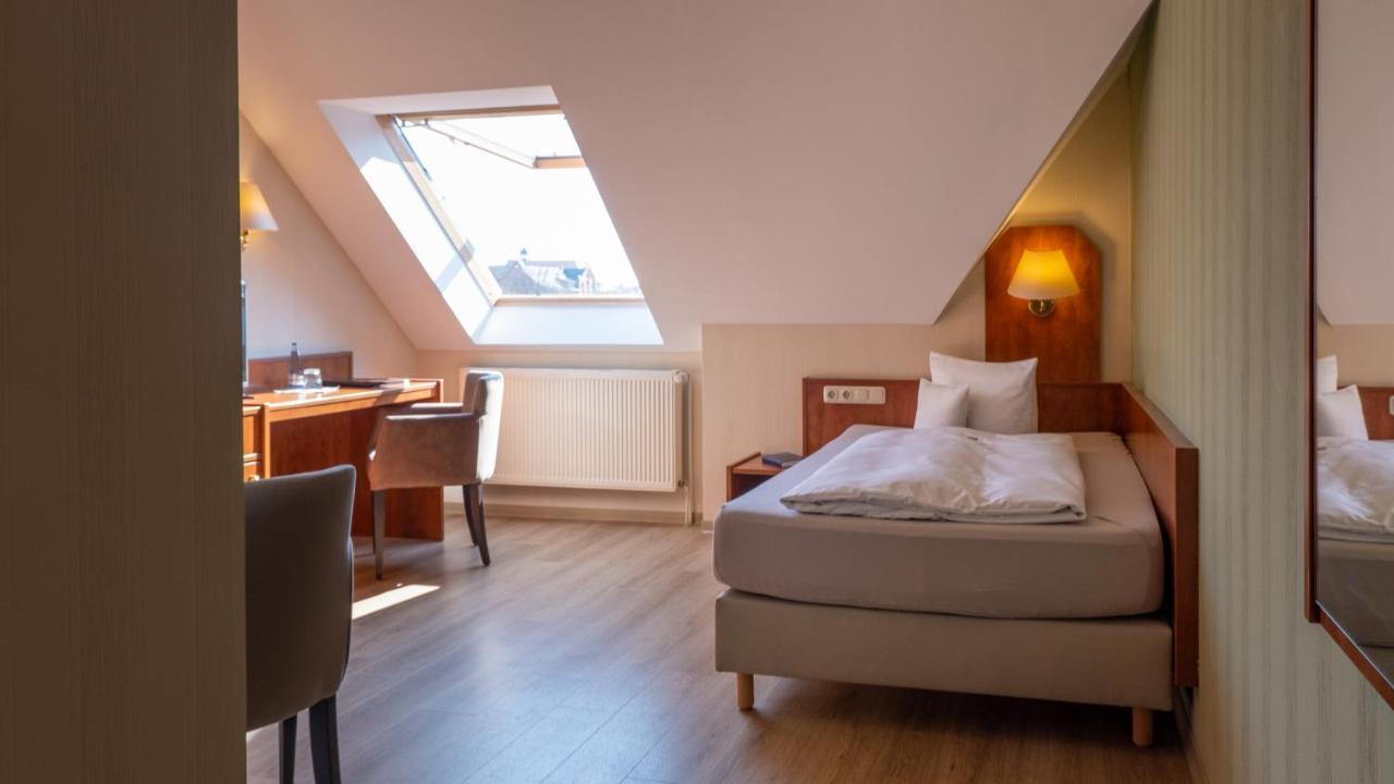Hotel Am Uenglinger Tor Stendal Eksteriør billede